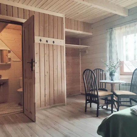 Pod Strzecha Rum i privatbostad Bialka Tatrzanska