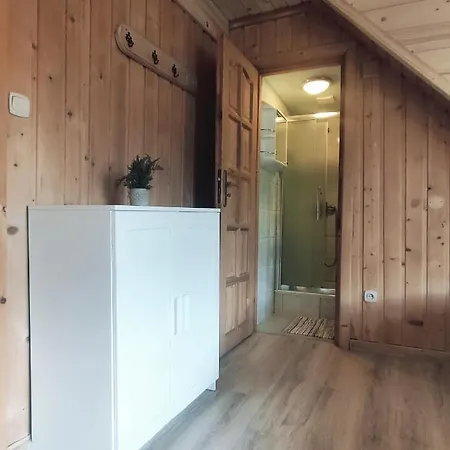 Pod Strzechą