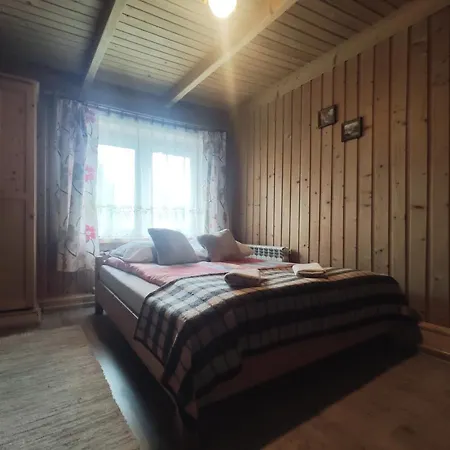 Pod Strzecha Rum i privatbostad Bialka Tatrzanska